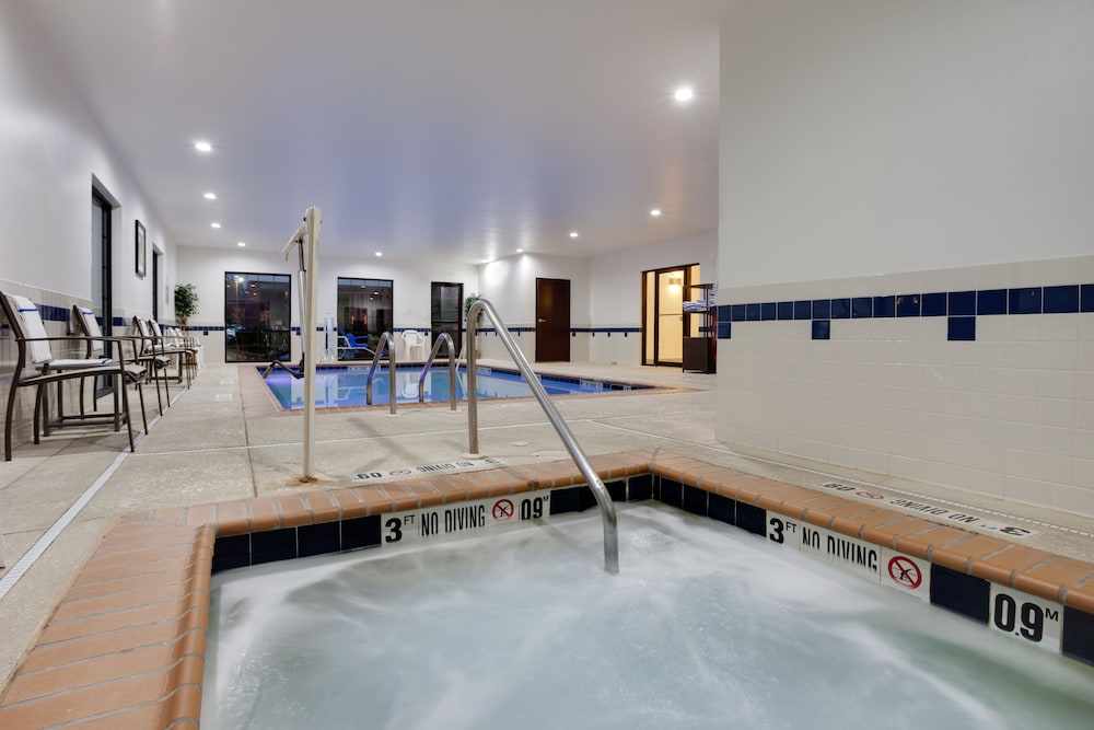 holiday inn express i 95 capitol beltway largo by ihg