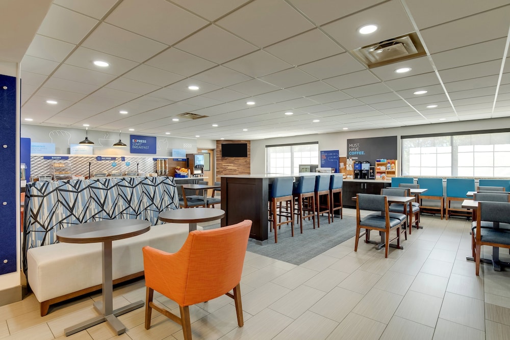 holiday inn express i 95 capitol beltway largo by ihg