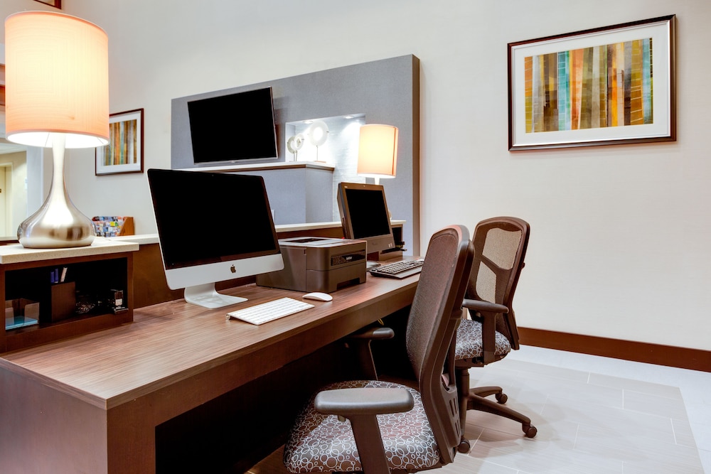 holiday inn express i 95 capitol beltway largo by ihg