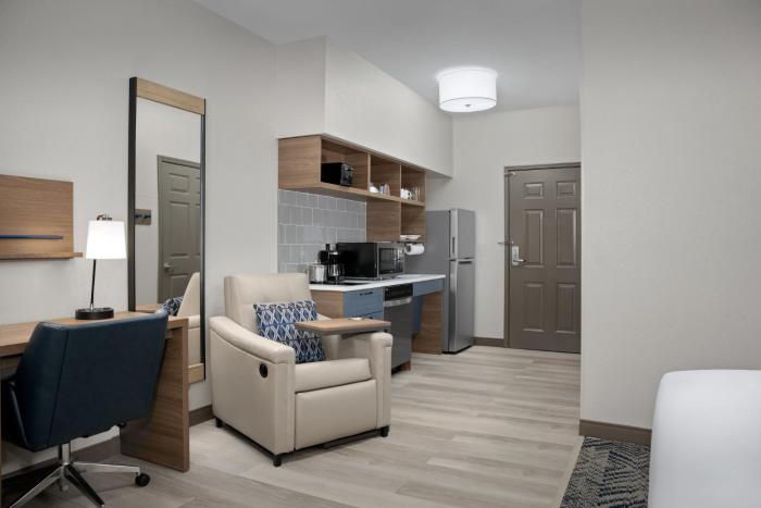 candlewood suites alexandria fort belvoir by ihg