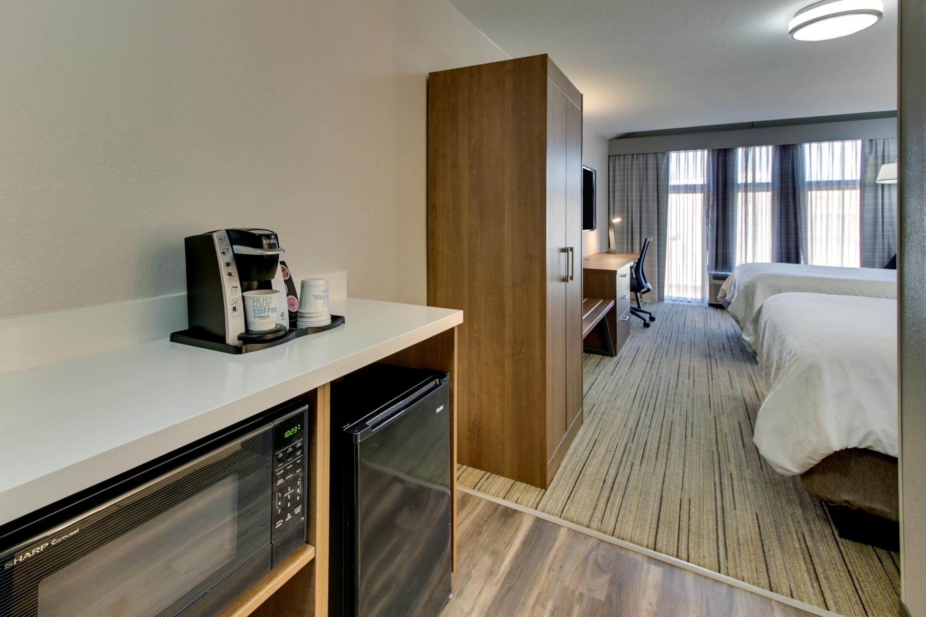 holiday inn express hotel suites atlanta nw powder springs