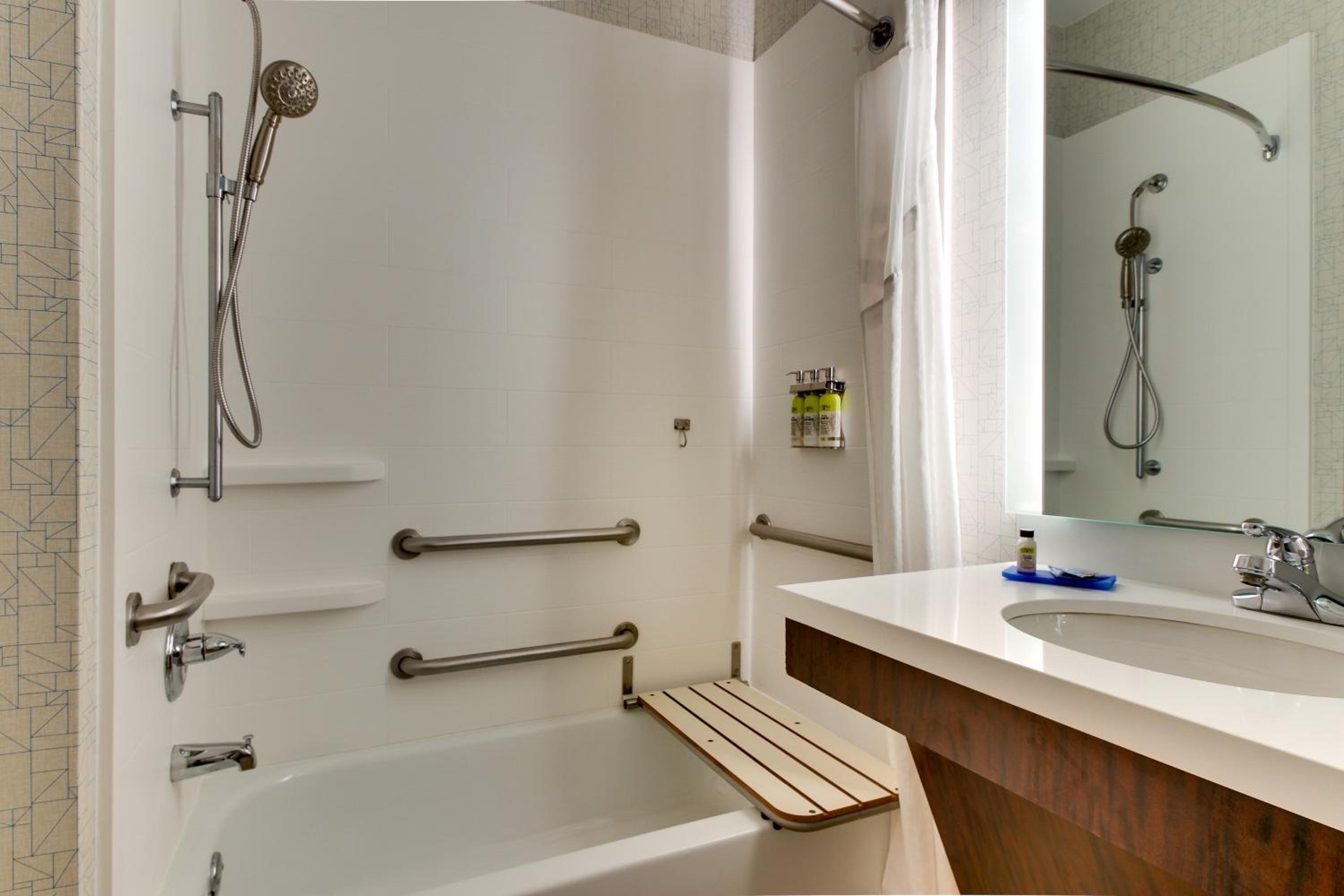 holiday inn express hotel suites atlanta nw powder springs