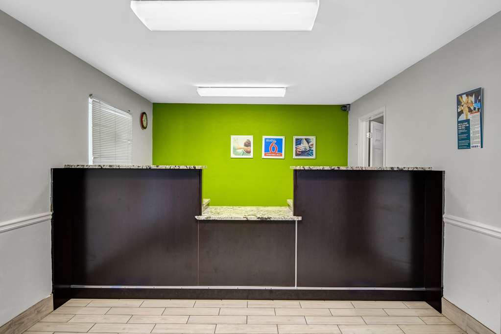 studio 6 atlanta ga chamblee