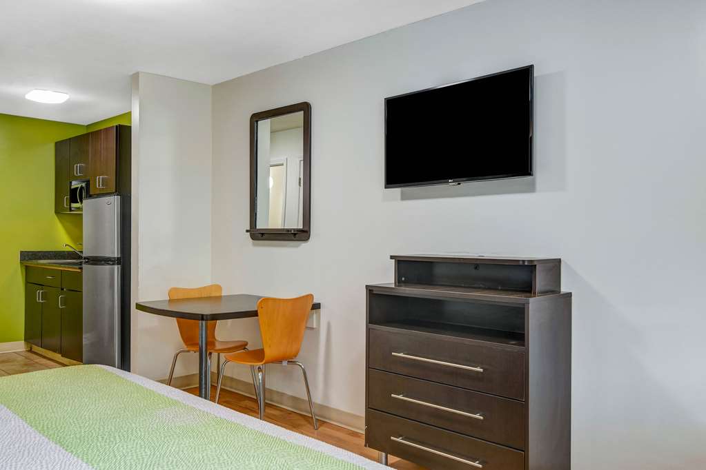 studio 6 atlanta ga chamblee