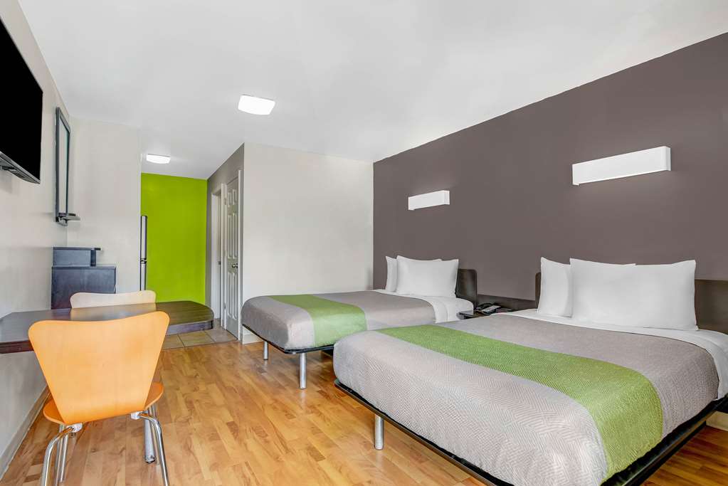 studio 6 atlanta ga chamblee