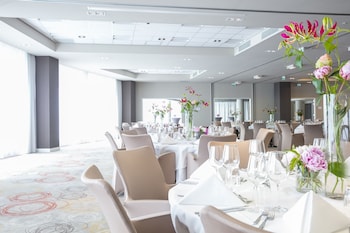 holiday inn amsterdam arena towers by ihg