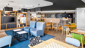 holiday inn amsterdam arena towers by ihg
