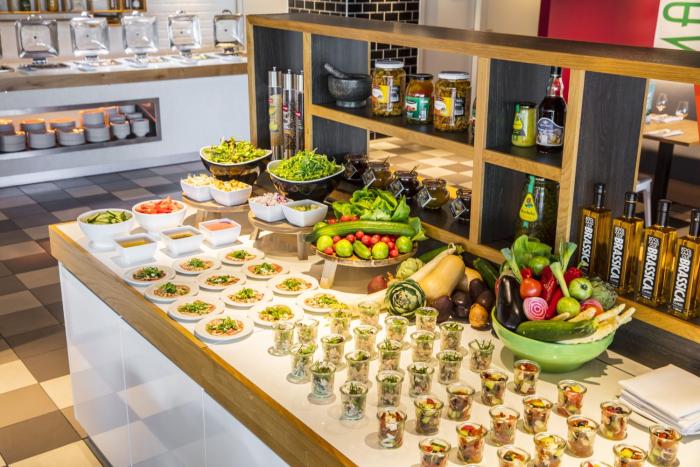 holiday inn amsterdam arena towers by ihg