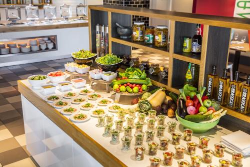 holiday inn amsterdam arena towers by ihg