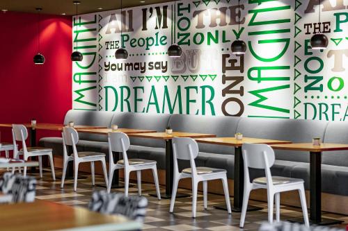 holiday inn amsterdam arena towers by ihg