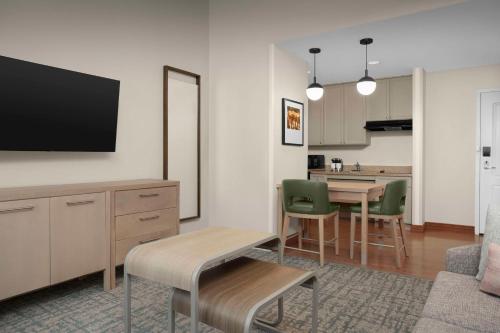 homewood suites by hilton irving dfw airport