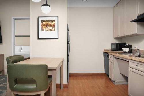 homewood suites by hilton irving dfw airport