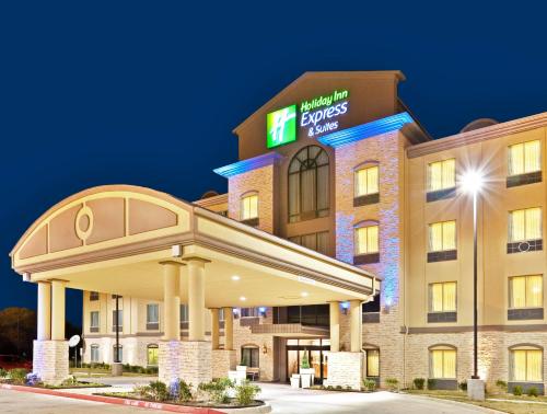 holiday inn express and suites dallas east fair park
