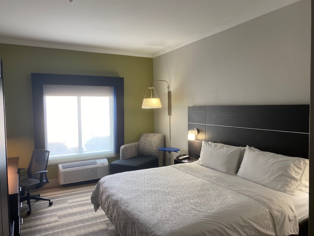 holiday inn express and suites allen north event c