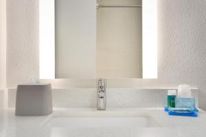 holiday inn express and suites allen north event c