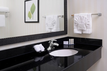 fairfield inn and suites by marriott dallas plano the colony