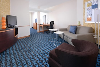 fairfield inn and suites by marriott dallas plano the colony