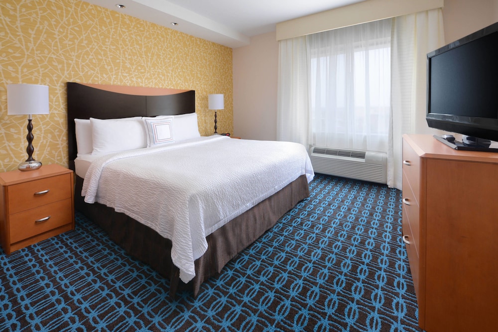 fairfield inn and suites by marriott dallas plano the colony