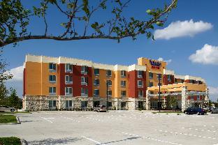 fairfield inn and suites by marriott dallas plano the colony