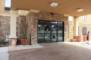 hampton inn and suites dallas arlington n entertainment dist
