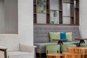 hampton inn and suites dallas arlington n entertainment dist