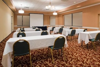 hampton inn glendale milwaukee wi