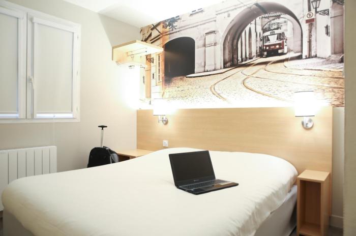 hotel inn design chateaubriant