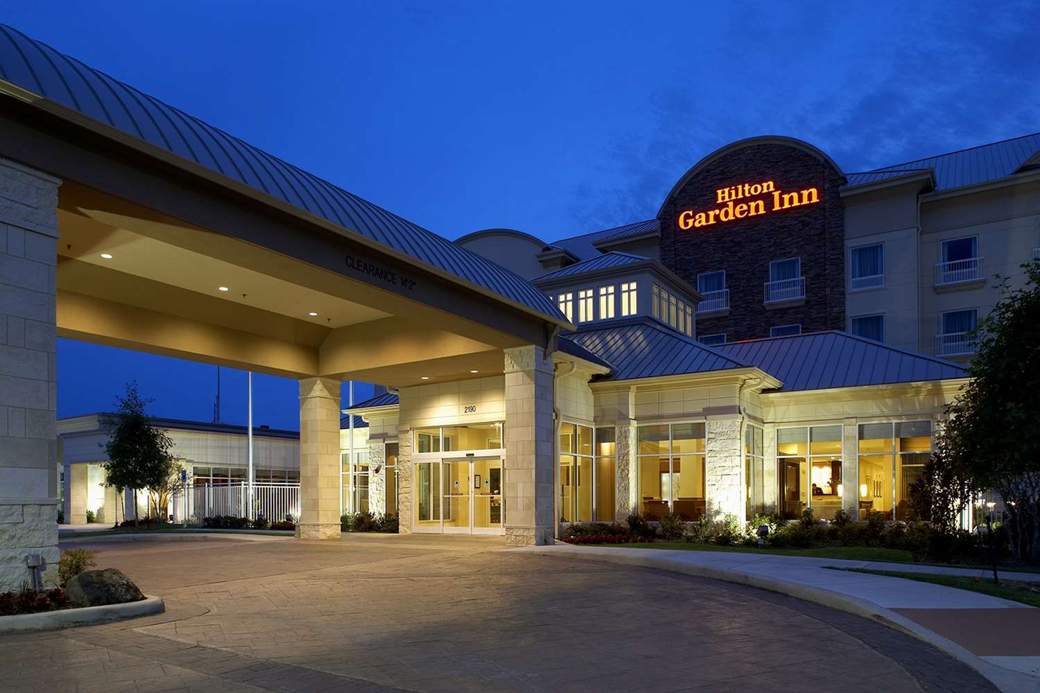 hilton garden inn dallas arlington