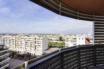 aparthotel mer and golf city perpignan centre