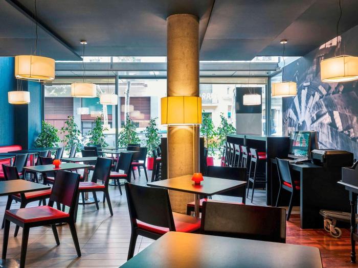 ibis barcelona centro sagrada familia