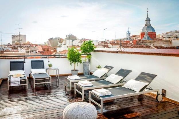 eric vokel boutique apart sagrada familia suites