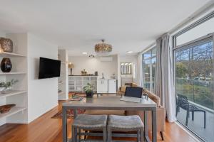 the bays bed and breakfast