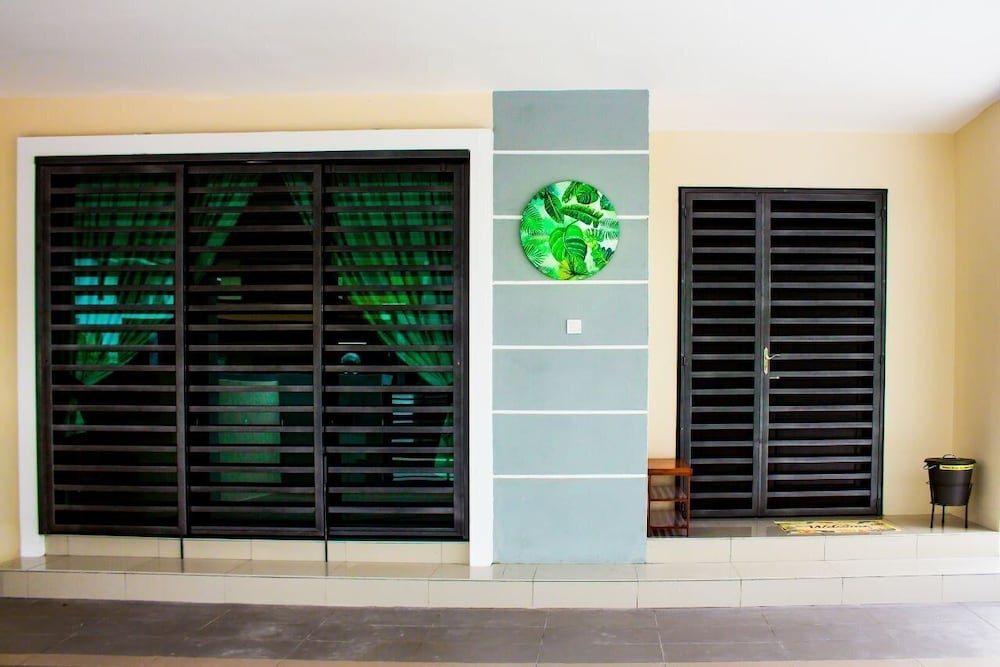 comfy homestay meru ipoh