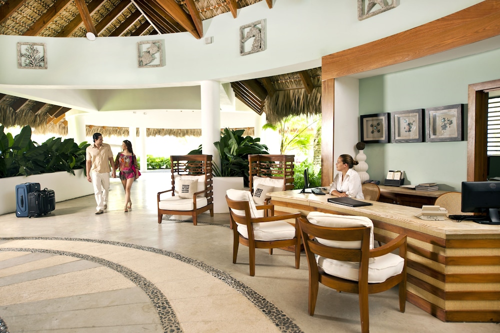 sublime samana hotel and residences
