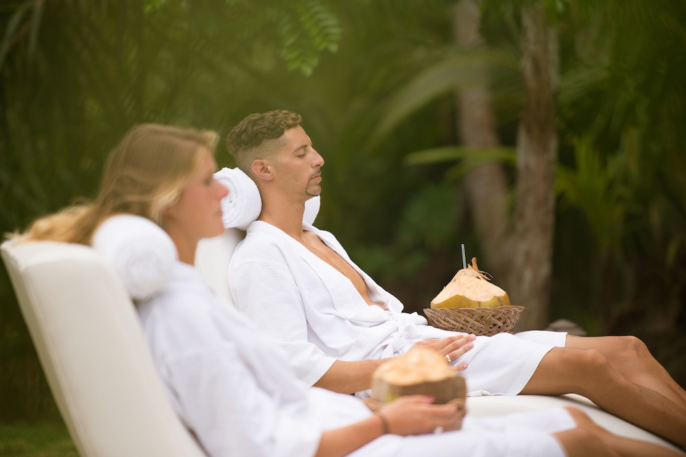 sublime samana hotel and residences