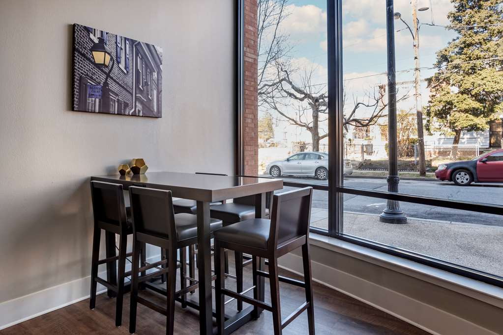 best western plus philadelphia airport s at widener univ