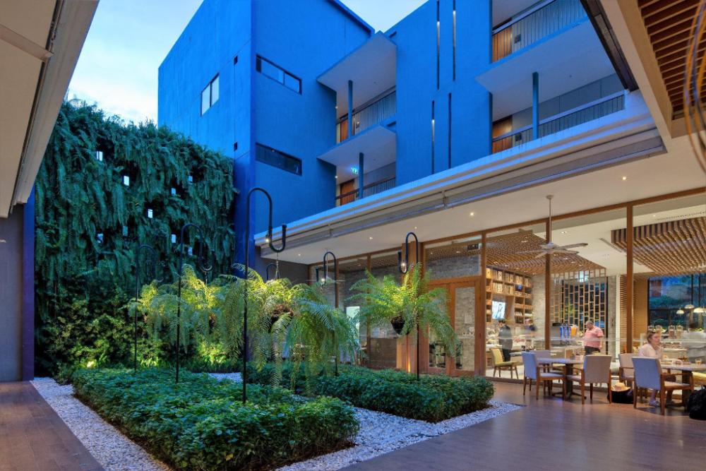 holiday inn express phuket patong beach central by ihg