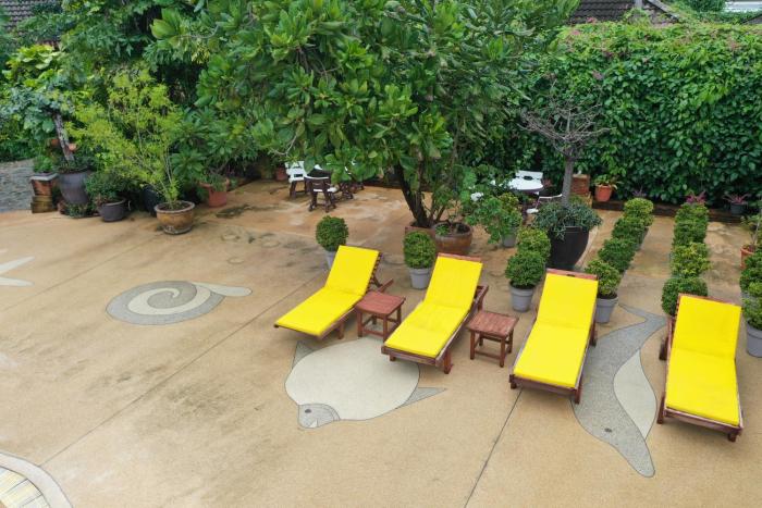 tropica bungalow resort
