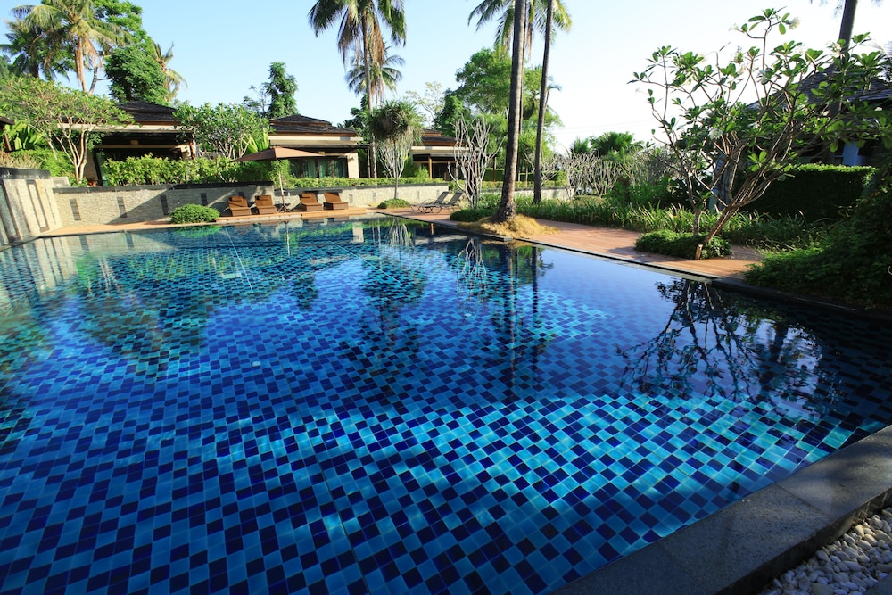 niramaya villa and wellness