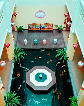 mei zhou phuket hotel