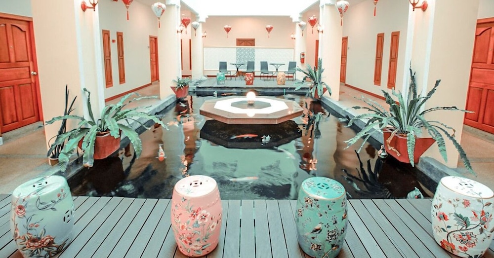 mei zhou phuket hotel