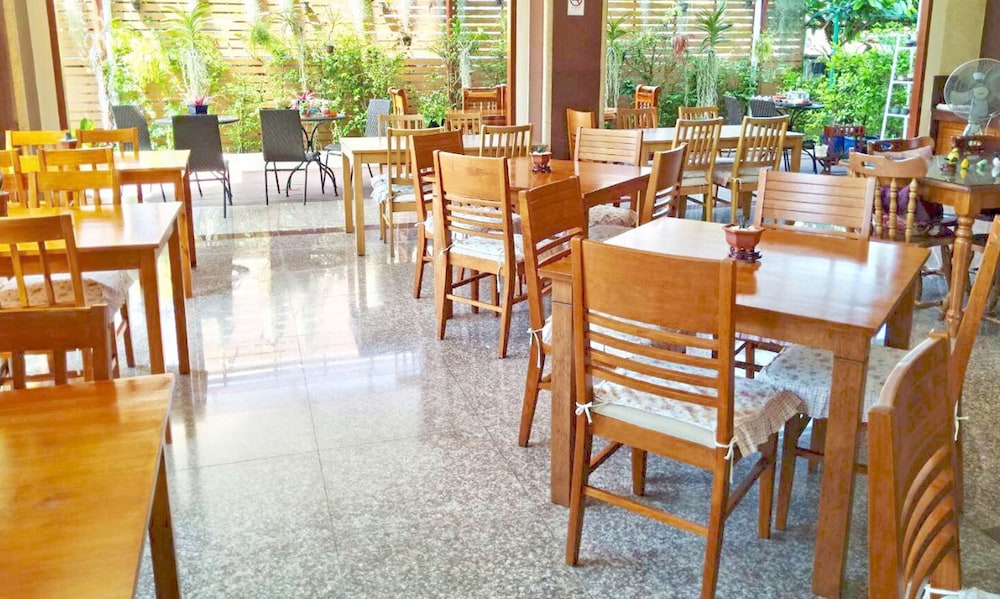 mei zhou phuket hotel