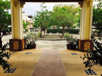 mei zhou phuket hotel