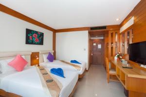 baumancasa beach resort