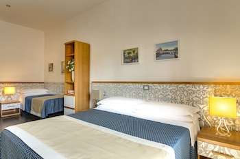 hotel marcantonio rome