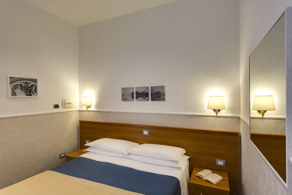 hotel marcantonio rome