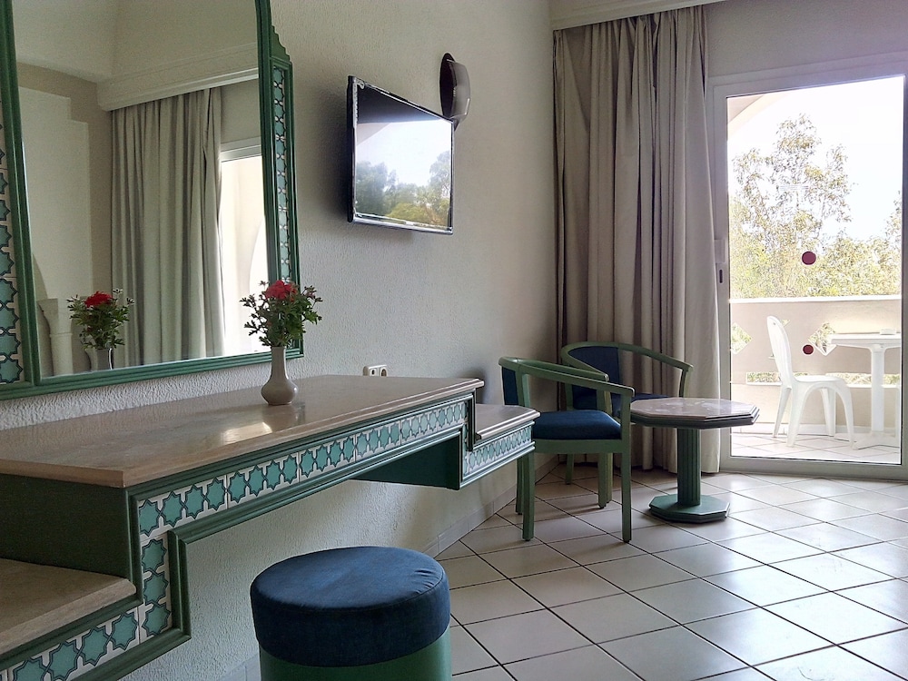 tunisia lodge