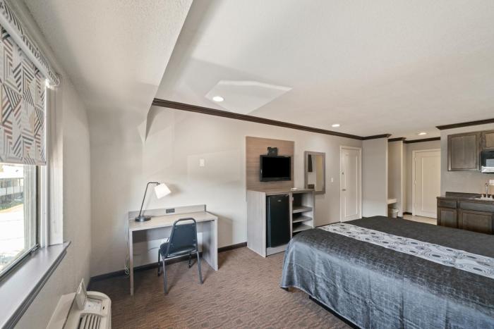 americas best value inn and suites brenham