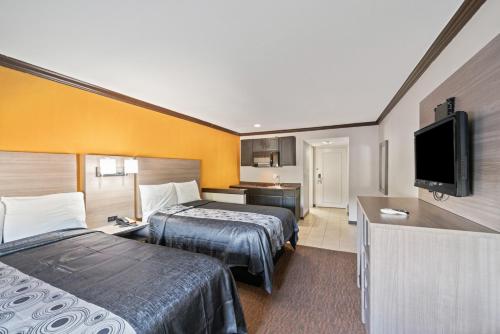 americas best value inn and suites brenham