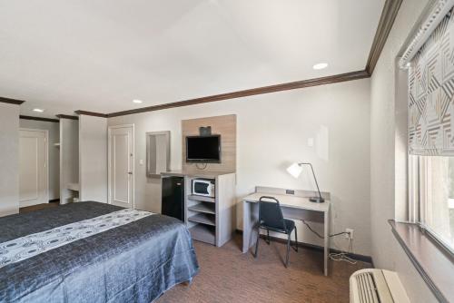 americas best value inn and suites brenham